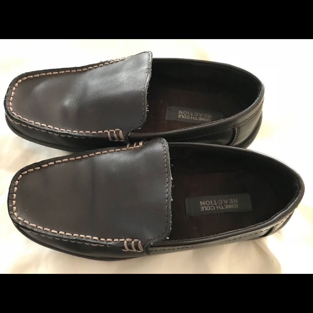 Kenneth Cole Driving Dime 2 boys loafer Size 3M
